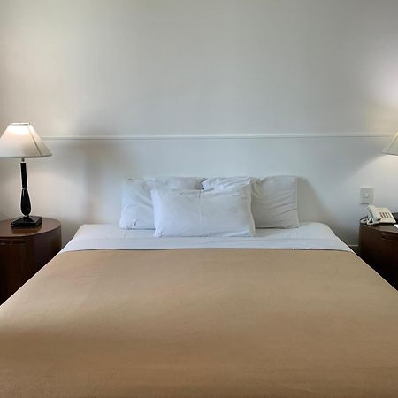 Pearl Manila Hotel Εξωτερικό φωτογραφία