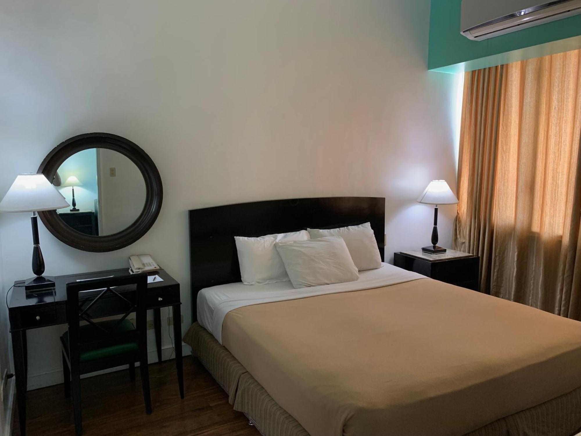 Pearl Manila Hotel Εξωτερικό φωτογραφία