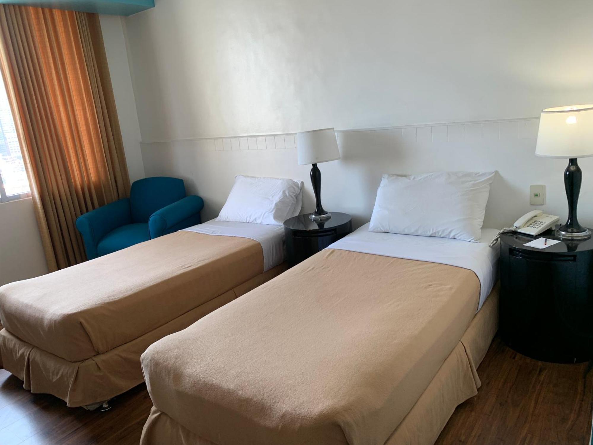 Pearl Manila Hotel Εξωτερικό φωτογραφία